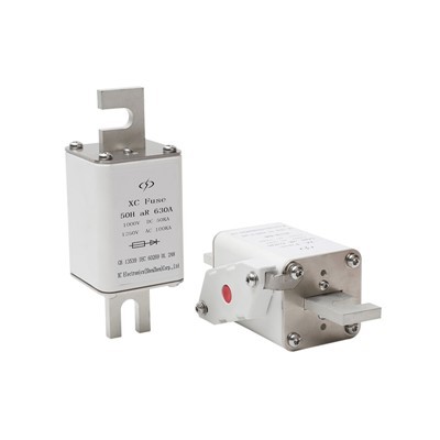 Fius seramik voltan tinggi